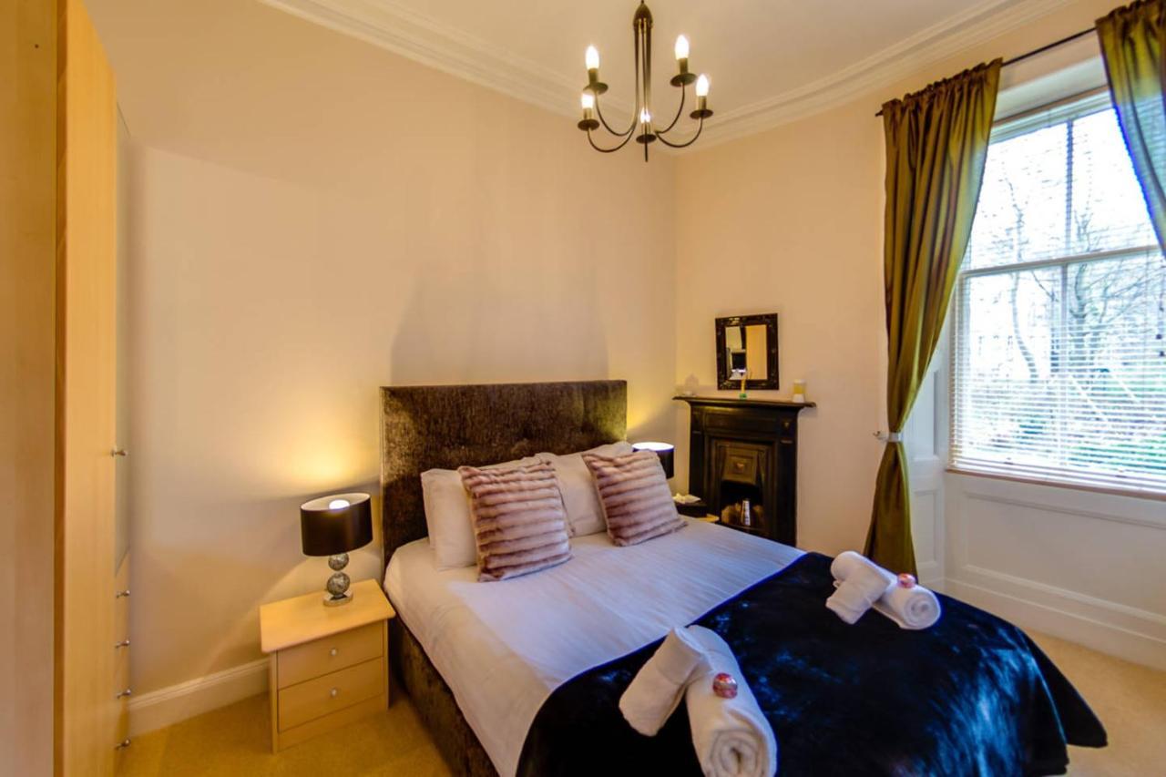 Joivy Spacious Apartment Next To The Meadows Edinburgh Exterior foto